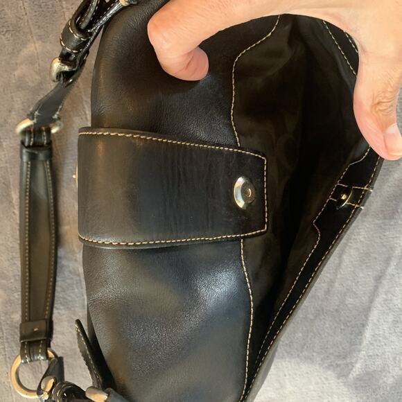 Coach 9741 Black Leather Soho Shoulder Bag, Handbag with Flap & Snap Closure - Picture 8 of 16